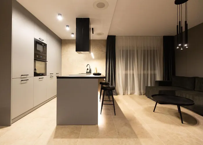 Royalton Apartament *